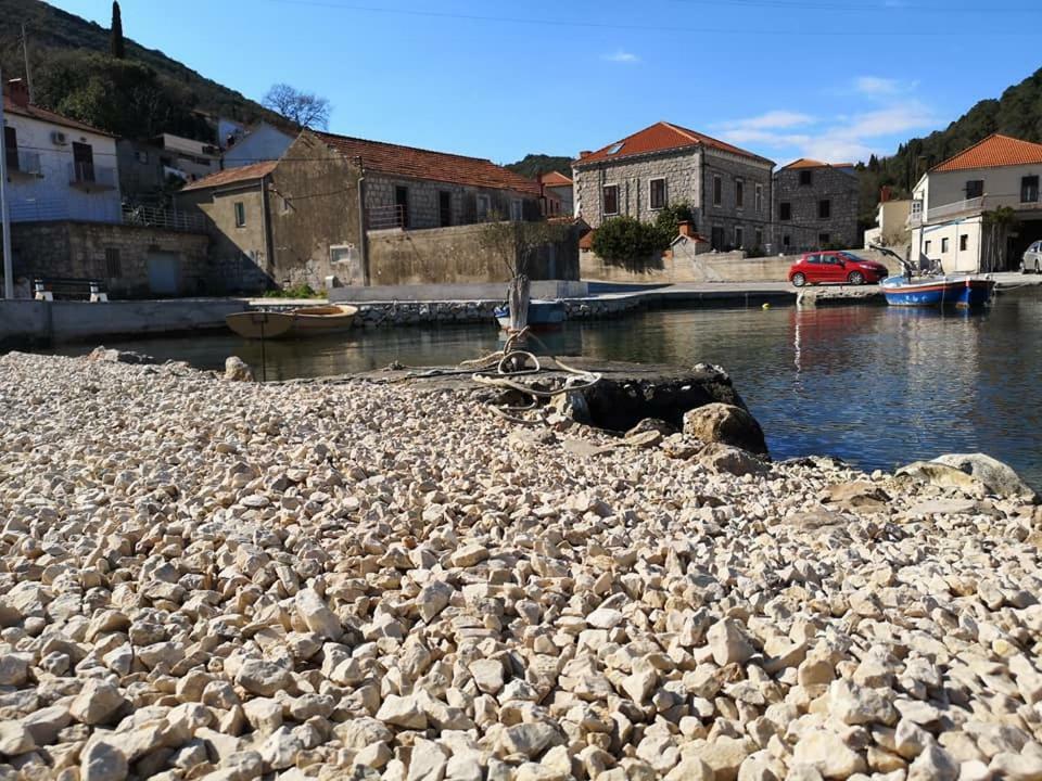 Vila Ruza Ston Buitenkant foto