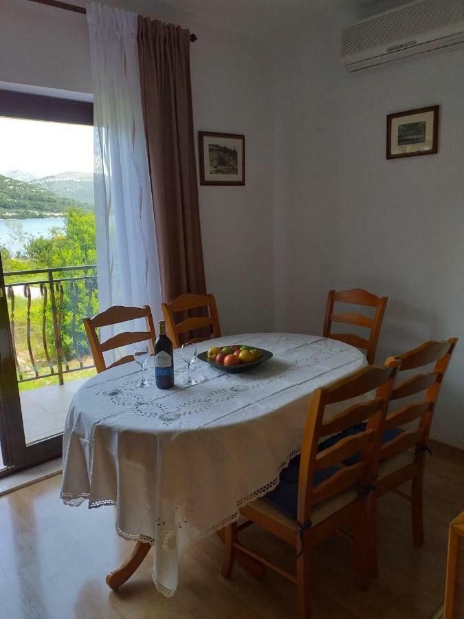 Vila Ruza Ston Buitenkant foto